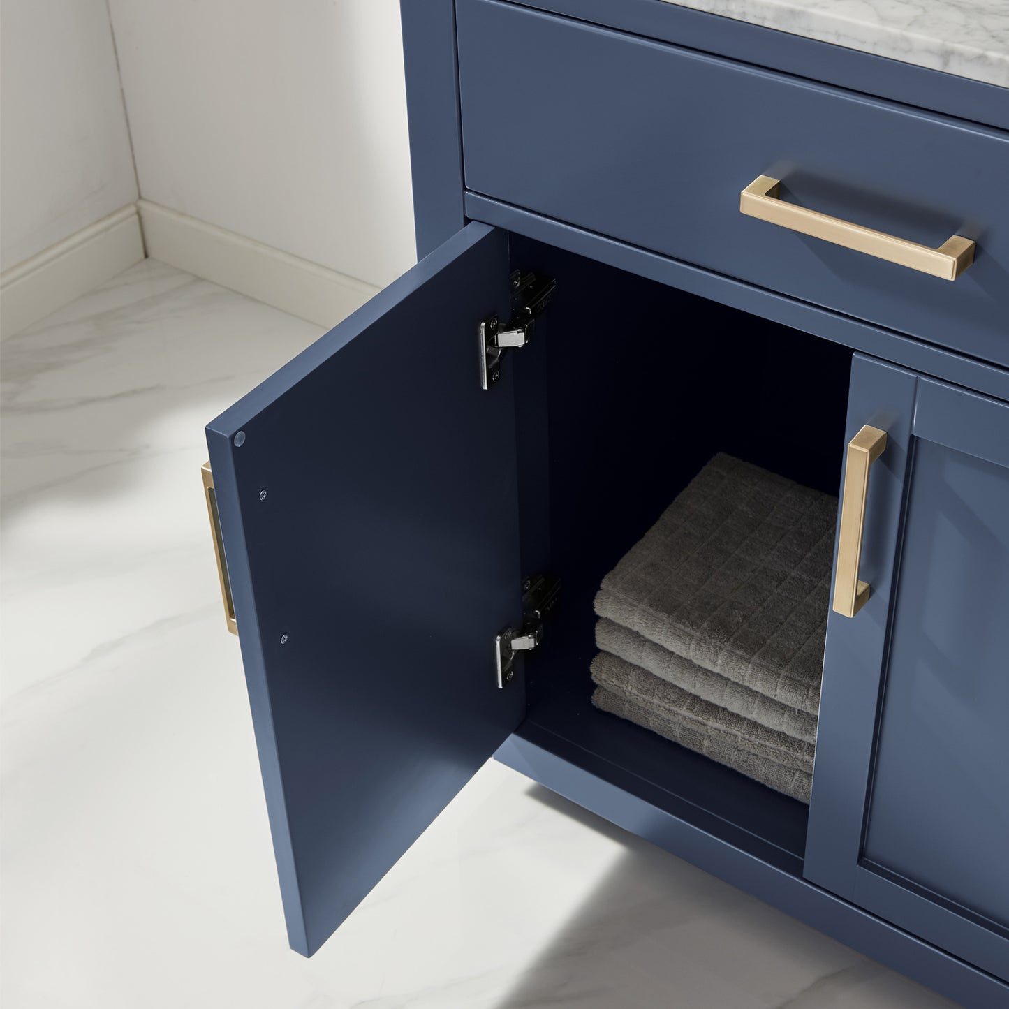 Ivy Single Bathroom Vanity Set in Gray and Carrara White Marble Countertop with Mirror