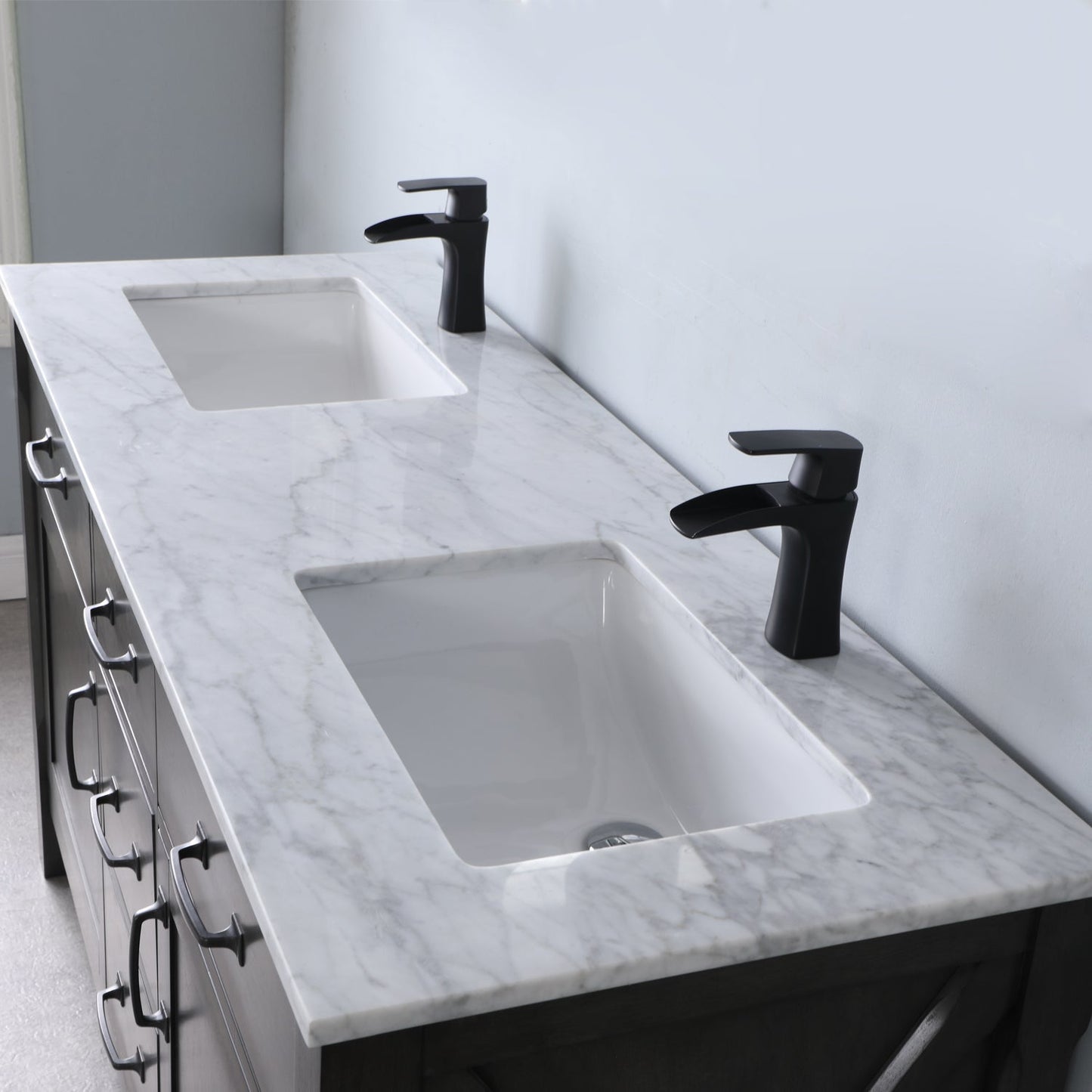 Maribella Single Bathroom Vanity Set in Rust Black and Carrara White Marble Countertop