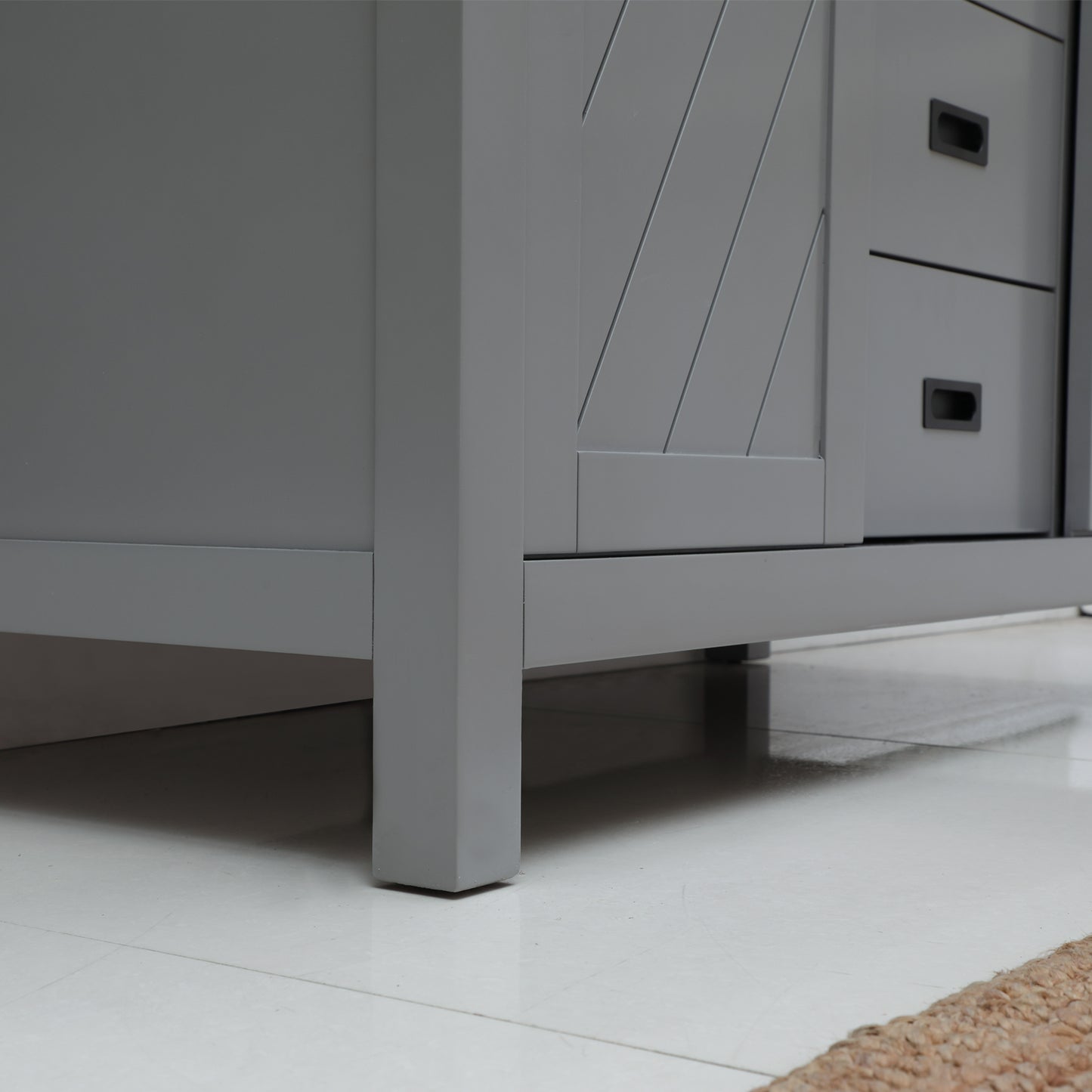 Kinsley Single Bathroom Vanity Set in Gray and Carrara White Marble Countertop with Mirror