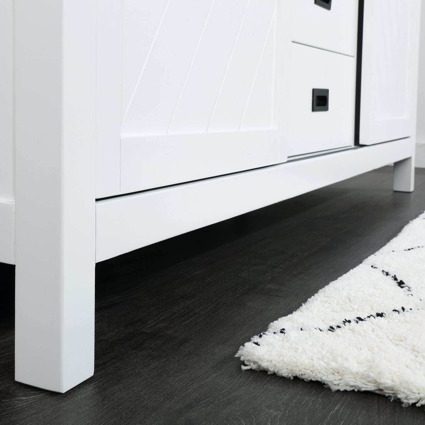 Kinsley Double Bathroom Vanity Set in White and Carrara White Marble Countertop