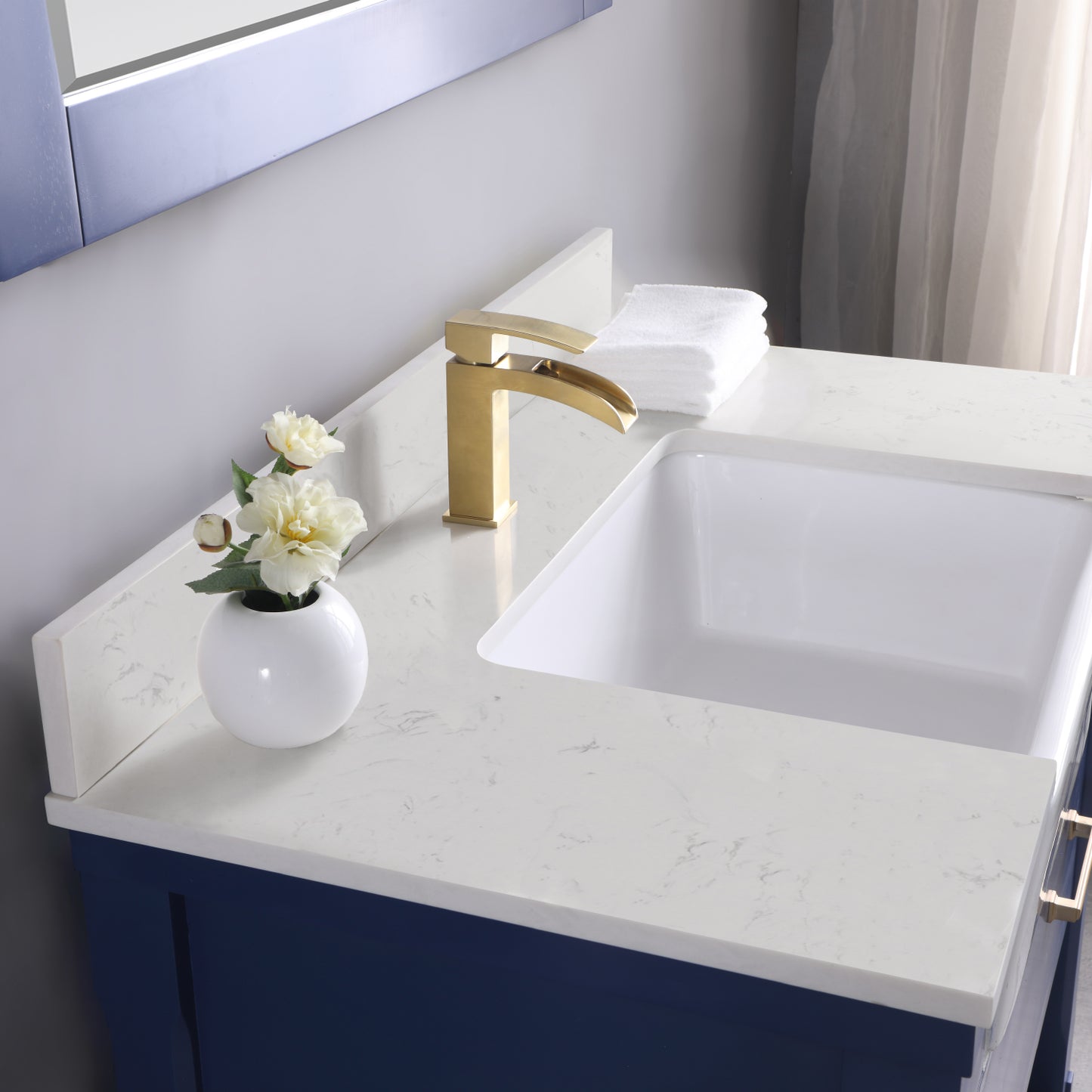 Georgia Single Bathroom Vanity Set in Jewelry Blue and Composite Carrara White Stone Top with White Farmhouse Basin