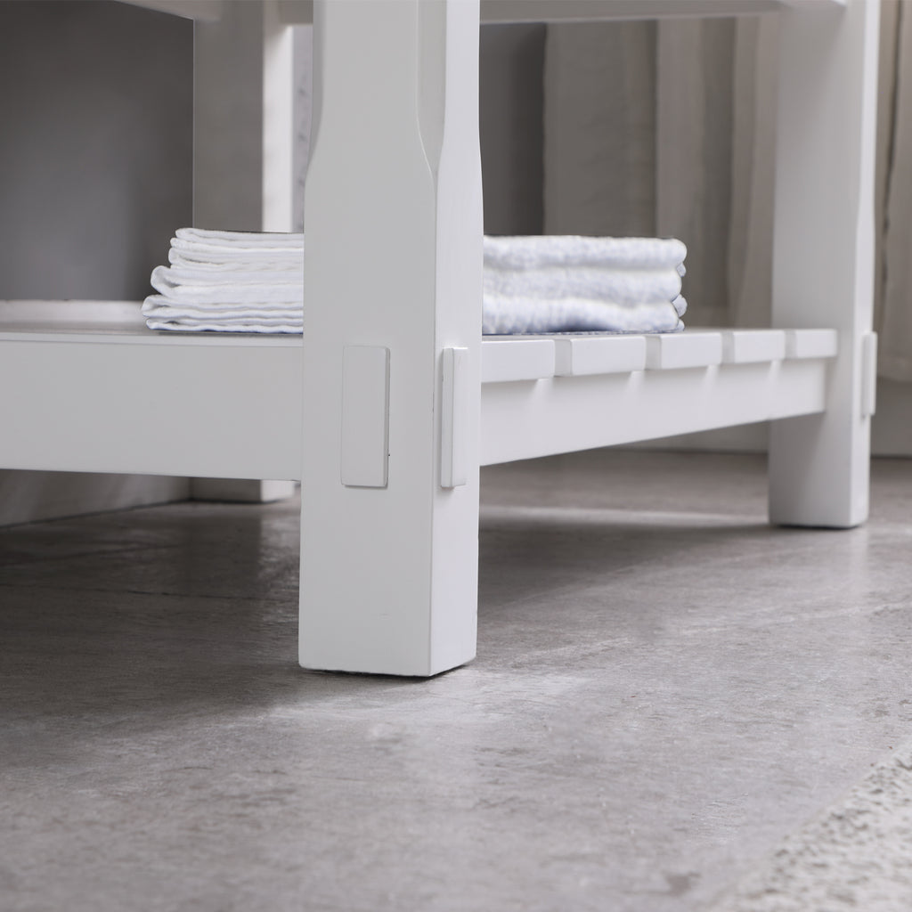 Georgia Single Bathroom Vanity Set in Jewelry Blue and Composite Carrara White Stone Top with White Farmhouse Basin with Mirror