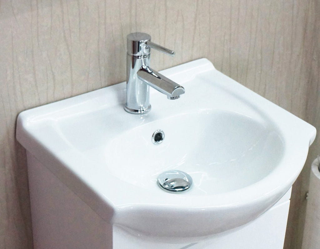 Ceramic Basin 18″ X 14″