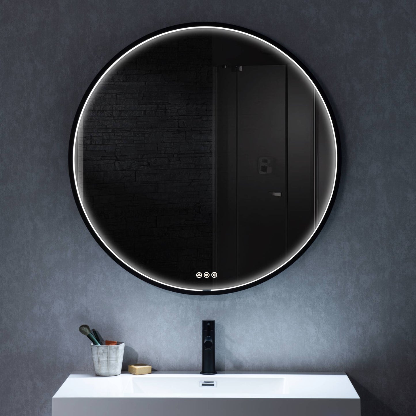 Oskar 32 Inch Round LED Mirror