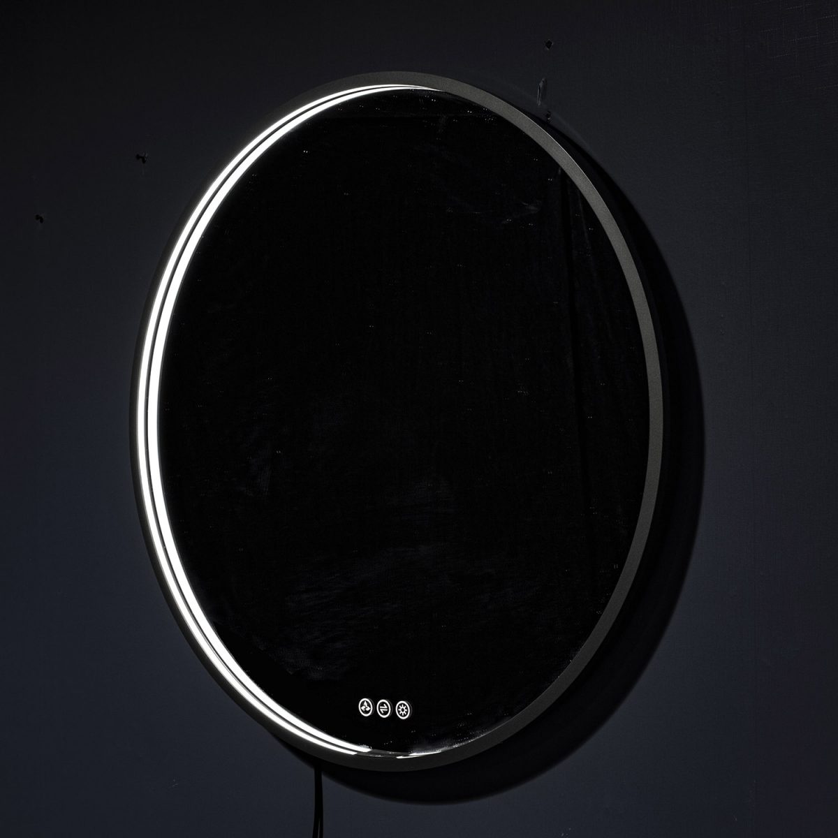 Oskar 32 Inch Round LED Mirror