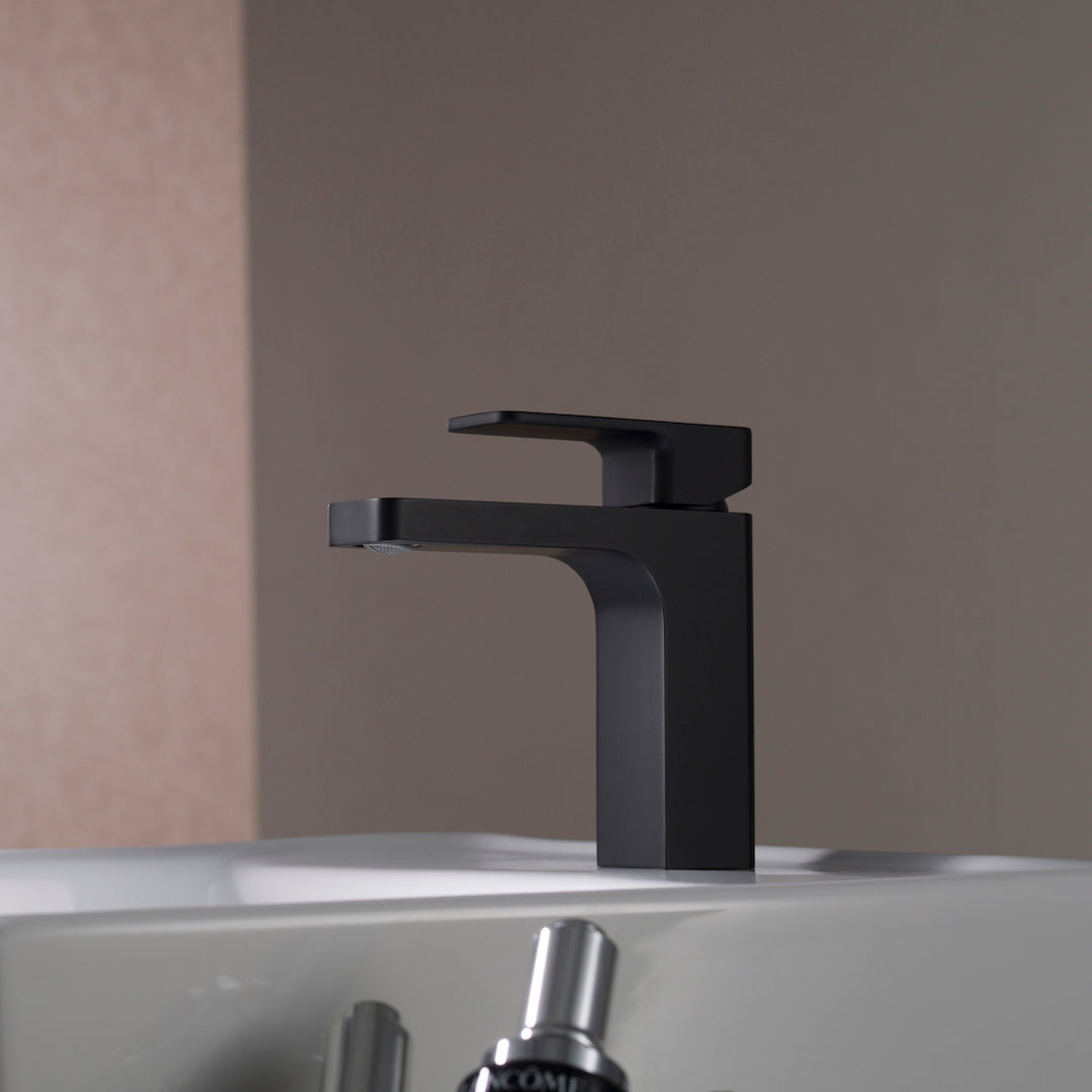 Single Handle Lavatory Faucet – F01 118